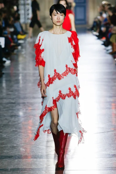 Look 62